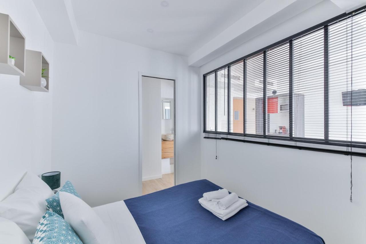 Beautiful Flat Next To Saint Lazare Opera Apartment Париж Екстериор снимка